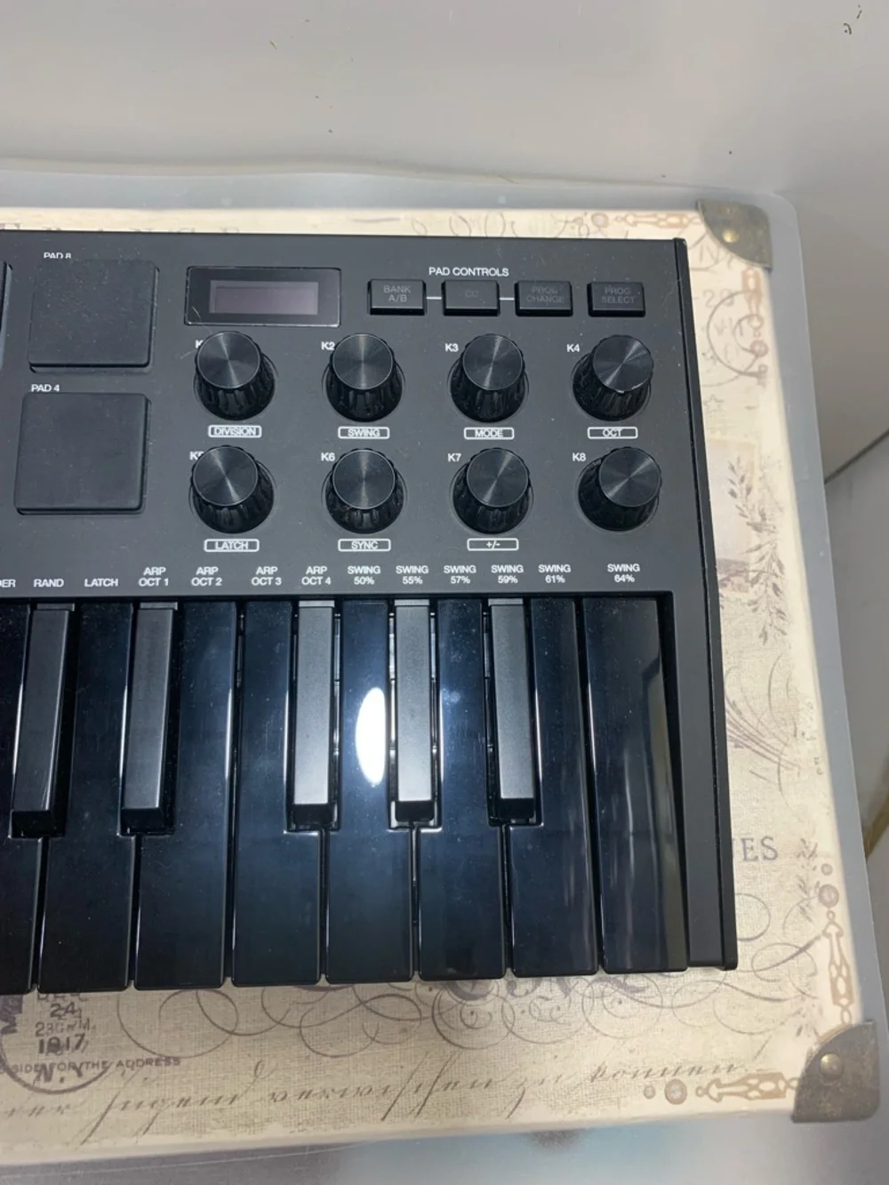 Akai Professional MPK mini MK3 Keyboard Console